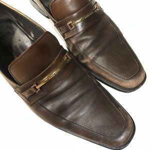 hugo boss gold shoes